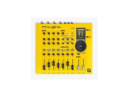 M-live Mixlight Expander PRO con mixer, multieffetto e Harmonizer